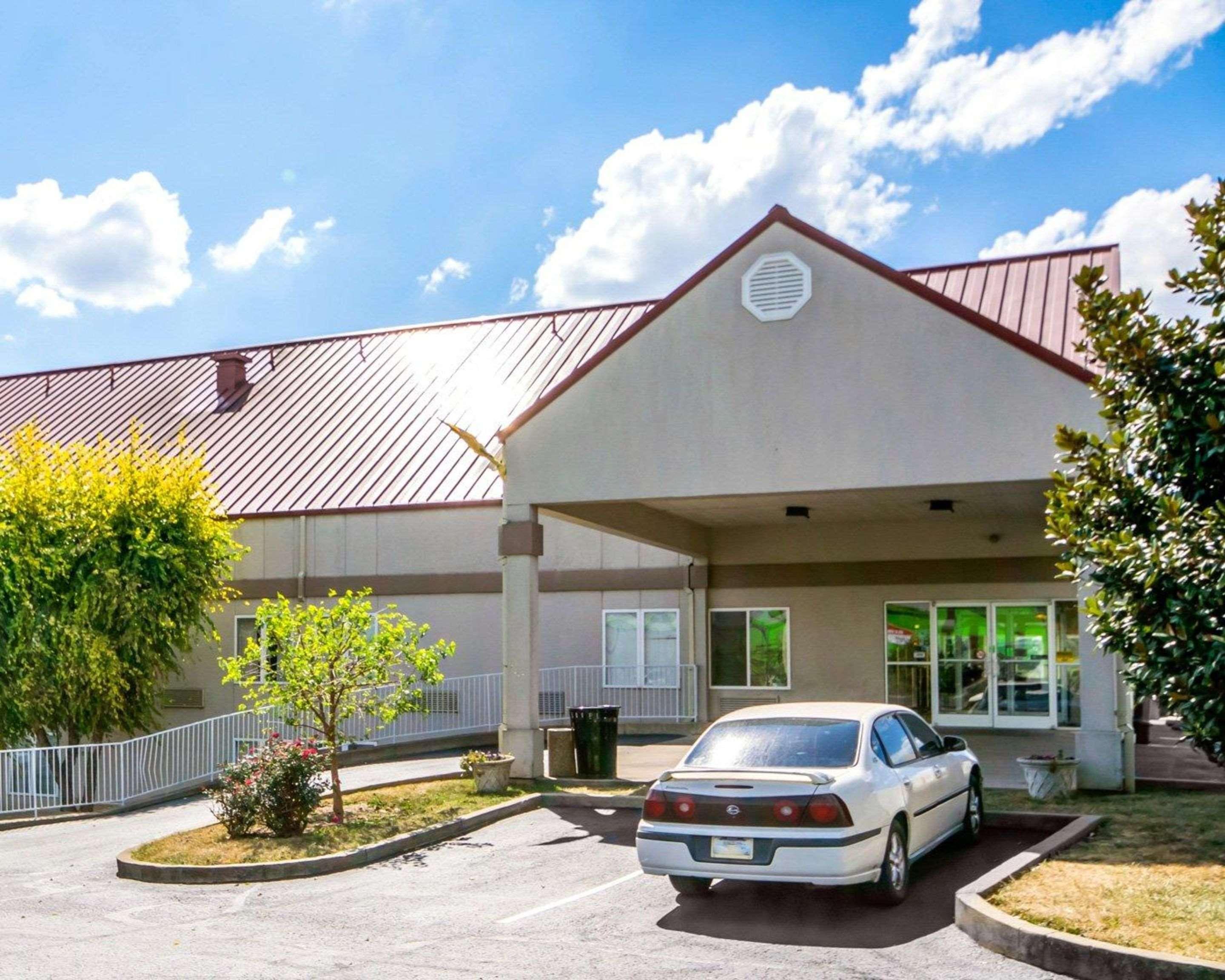 Quality Inn & Suites Elizabethtown Ngoại thất bức ảnh